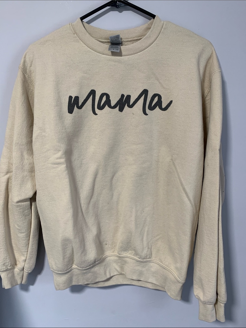 Gildan Cream "mama" Crewneck Sweatshirt
